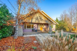 1610 Dogwood Ave  Comox, BC V9M 2X8