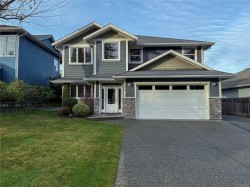 878 Erickson Rd  Campbell River, BC V9H 0B3