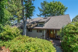 561 & 565 Island Hwy  Campbell River, BC V9W 2B9