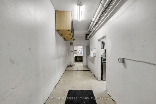 1680 St Clair Avenue W, Toronto, ON 