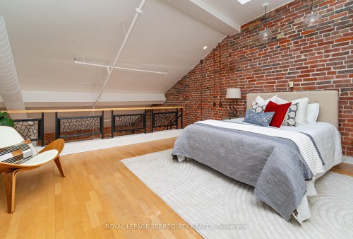 409-81A Front Street E, Toronto, ON - Indoor