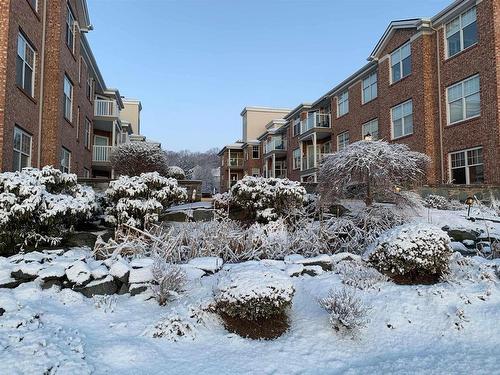 302 30 Waterfront Drive, Bedford, NS 