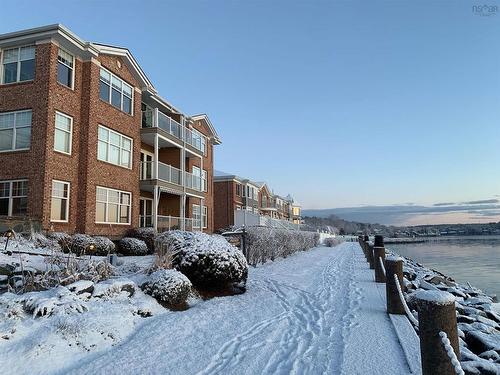 302 30 Waterfront Drive, Bedford, NS 