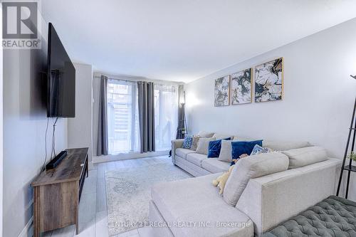 139 - 366 The East Mall, Toronto, ON - Indoor Photo Showing Living Room