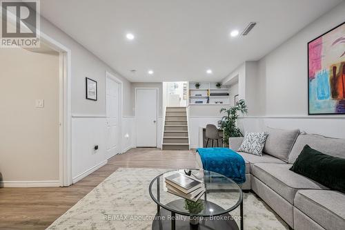 637 Lomond Crescent, Burlington (Shoreacres), ON - Indoor