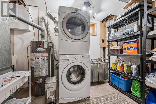 637 Lomond Crescent, Burlington (Shoreacres), ON - Indoor Photo Showing Laundry Room