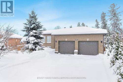 46 KELL PLACE  Barrie, ON L4N 9K5