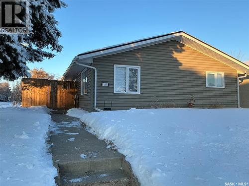 137 X AVENUE S  Saskatoon, SK S7M 3H2