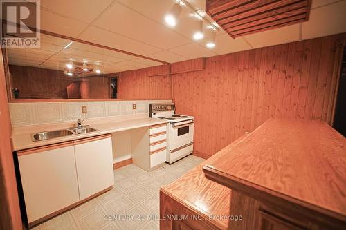 1281 Deer Run, Mississauga, ON - Indoor