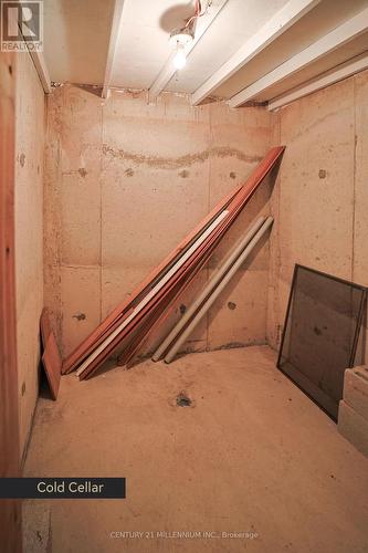 1281 Deer Run, Mississauga, ON - Indoor Photo Showing Other Room