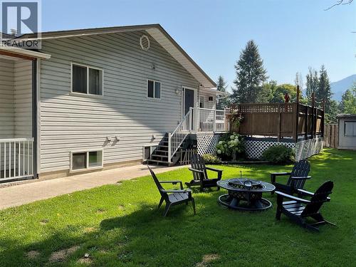 706 Central Avenue, Midway, BC - Outdoor With Exterior