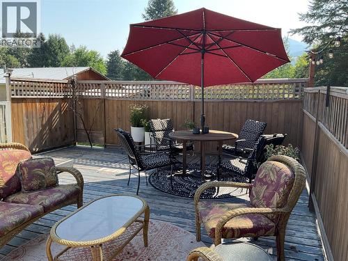 706 Central Avenue, Midway, BC - Outdoor With Deck Patio Veranda
