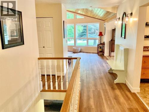 706 Central Avenue, Midway, BC - Indoor Photo Showing Other Room