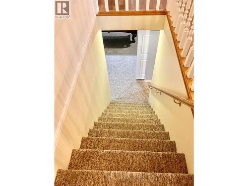 706 Central Avenue, Midway, BC - Indoor Photo Showing Other Room
