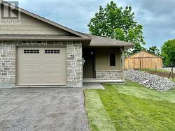 75 SEYMOUR STREET W  Centre Hastings, ON K0K 2K0