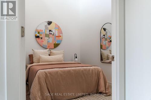 321 - 35 Wabash Avenue, Toronto, ON - Indoor Photo Showing Bedroom