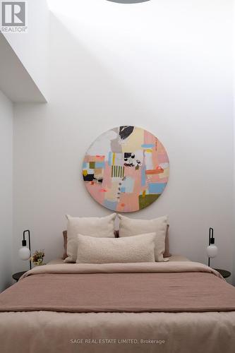 321 - 35 Wabash Avenue, Toronto, ON - Indoor Photo Showing Other Room