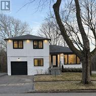2276 WYANDOTTE DRIVE  Oakville, ON L6L 2T5