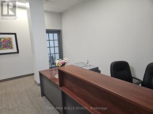 1051 Upper James Street, Hamilton, ON 