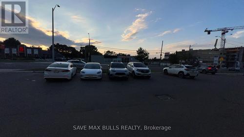 1051 Upper James Street, Hamilton, ON 