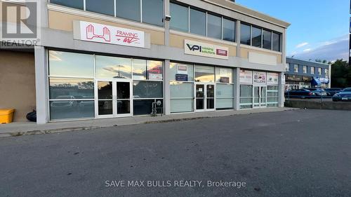 1051 Upper James Street, Hamilton, ON 