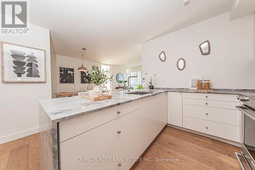 1107 - 10 Queens Quay W, Toronto, ON - Indoor Photo Showing Kitchen