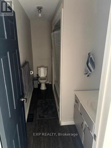 22 Beach Boulevard, Temiskaming Shores, ON - Indoor Photo Showing Bathroom