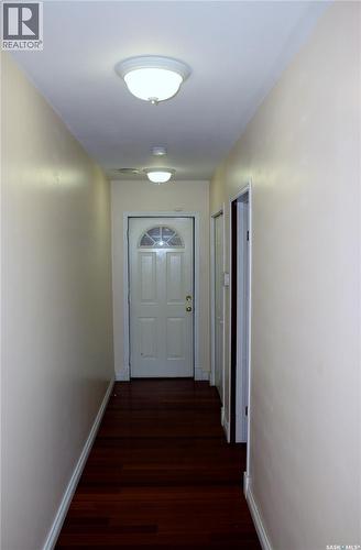 3 2Nd Avenue Se, Weyburn, SK - Indoor Photo Showing Other Room