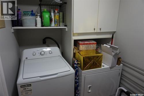 303 2315 Mcintyre Street, Regina, SK - Indoor Photo Showing Laundry Room