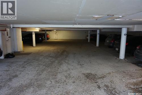 303 2315 Mcintyre Street, Regina, SK - Indoor Photo Showing Garage