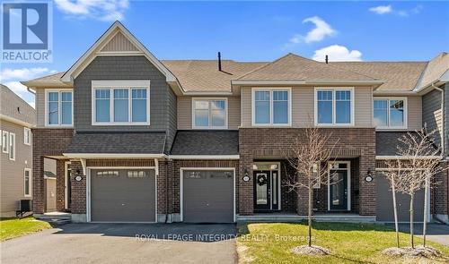 165 ANGELONIA CRESCENT  Ottawa, ON K1T 0Y5