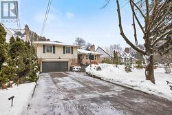 230 GLENWOOD CRESCENT  Oshawa, ON L1G 3B1