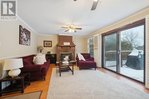 39 Darlington Boulevard, Clarington, ON - Indoor Photo Showing Living Room With Fireplace
