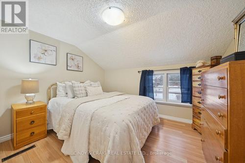 39 Darlington Boulevard, Clarington, ON - Indoor Photo Showing Bedroom