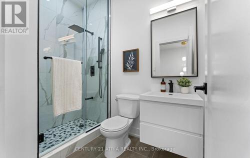 65 Crewe Avenue, Toronto, ON - Indoor Photo Showing Bathroom