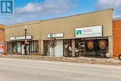 1028 2ND AVENUE E  Owen Sound, ON N4K 2H7
