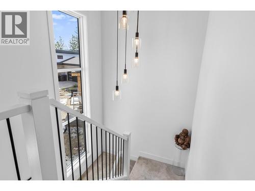 Upper level. - 830 Westview Way Unit# 22, West Kelowna, BC - Indoor Photo Showing Other Room