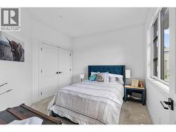 Upper level bedroom 2 - 