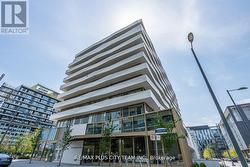 914 - 60 TANNERY ROAD  Toronto, ON M5A 0S8