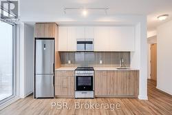 1107 - 1787 ST. CLAIR AVENUE W  Toronto, ON M6N 0B7