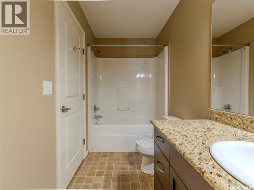 410 615 Lynd Crescent, Saskatoon, SK - Indoor Photo Showing Bathroom