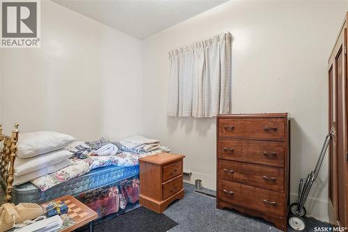 129 K Avenue S, Saskatoon, SK - Indoor Photo Showing Bedroom