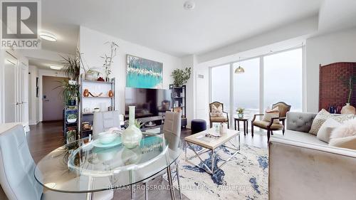 4210 - 30 Inn On The Park Drive, Toronto, ON - Indoor