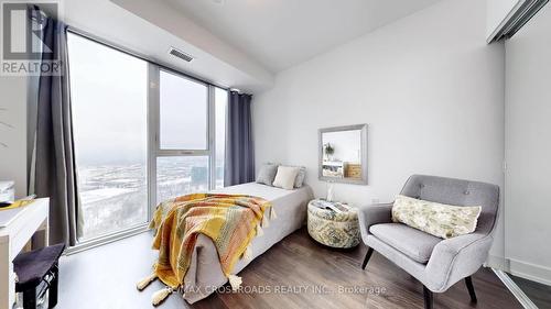 4210 - 30 Inn On The Park Drive, Toronto, ON - Indoor Photo Showing Bedroom