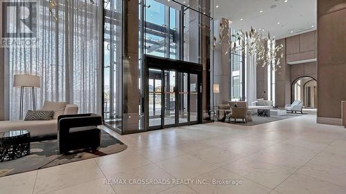 4210 - 30 Inn On The Park Drive, Toronto, ON - Indoor Photo Showing Other Room