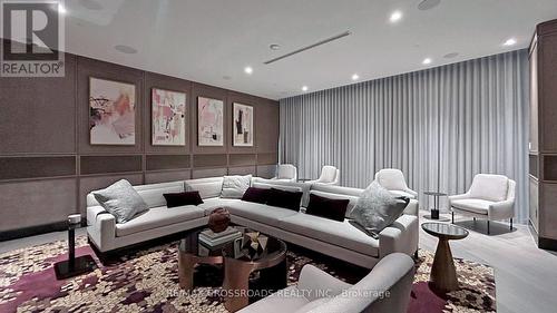 4210 - 30 Inn On The Park Drive, Toronto, ON - Indoor