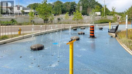 4210 - 30 Inn On The Park Drive, Toronto, ON - Outdoor