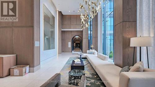 4210 - 30 Inn On The Park Drive, Toronto, ON - Indoor