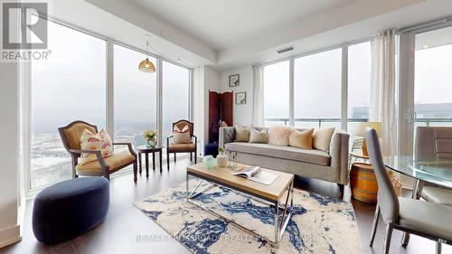 4210 - 30 Inn On The Park Drive, Toronto, ON - Indoor Photo Showing Other Room