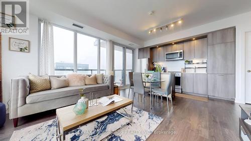 4210 - 30 Inn On The Park Drive, Toronto, ON - Indoor Photo Showing Other Room